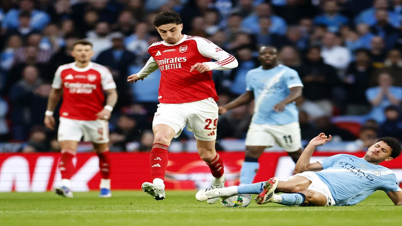 مرحلة الحسم بالبريميرليغ.. أرسنال يلامس اللقب وليفربول يخشى فقدان المقعد الأوروبي | رياضة